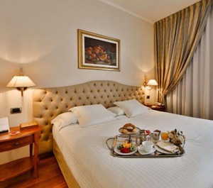 Hotel Globus City 