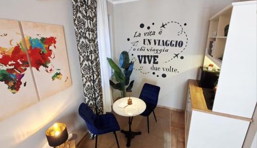 Two-Bedroom Deluxe Apartment with Garden View