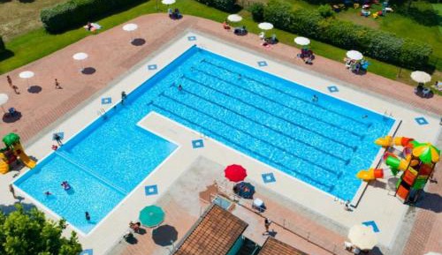 Apartment (4-5 Adults)