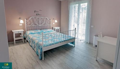 Double Room with Private External Bathroom