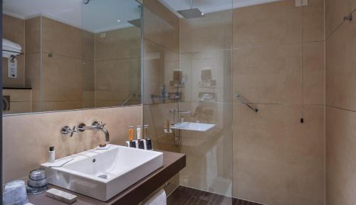 Superior Double Room (1 Adult)