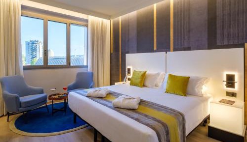 Deluxe Double or Twin Room