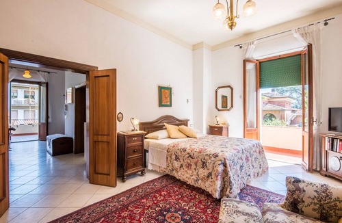Sinalunga Villa | Holiday Villa "La Pineta di Sinalunga" with Terrace, Balcony & Garden