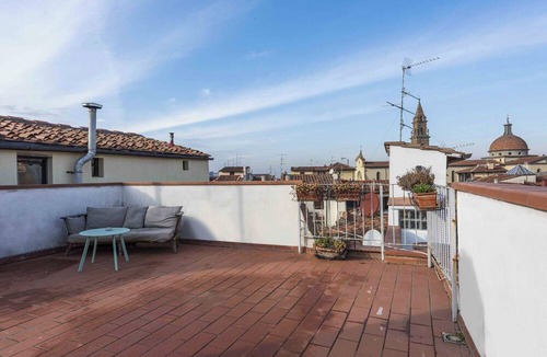 Oltrarno Apartment | Pitti Art by MMega