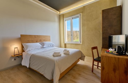 Monteriggioni Hotel | Hotel Ristorante La Dama nella Vigna