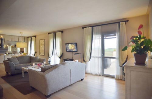 San Casciano dei Bagni House | FonteLiving