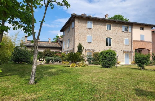 Crocetta-San Lazzaro-Modena Est House | Residence Antico Borgo