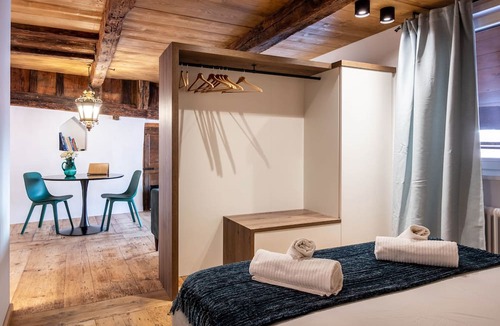 Old Town Apartment | Boznerhütte - La Baita Bolzano by Alessandra Marrocolo