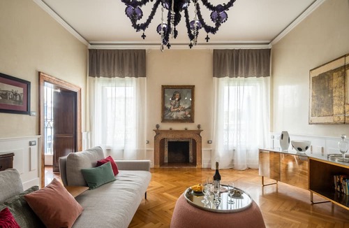 San Marco Apartment | Amazing Grand Canal Apartment in San Marco Top Location