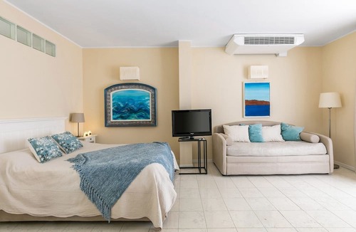 Historic Center Apartment | Bright and spacious, in the picturesque setting of a former cinema