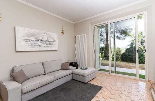 Misano Monte Apartment | Prestigious apartment with two double bedrooms in a Relais with a pool
