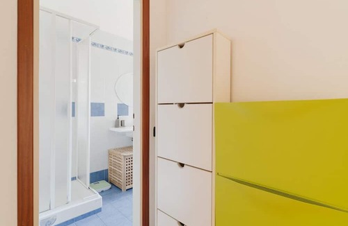 Ripamonti Corvetto Apartment | GuestHost - A comfortable 40 square meters apartment, perfect for two people, located on the third floor of a building with an elevator (NOT accessible to disabled guests).The property is located in the lively Corvetto neighborhood and is well connected