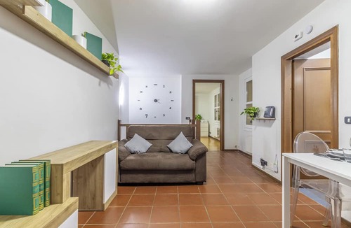 Old Town Apartment | Vacation House| Rua Pioppa| Parking| WiFi| 2 Guests