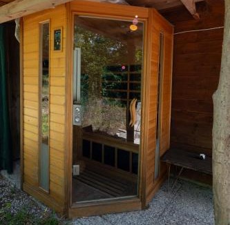 Reppia Apartment | 349 - Bosco Selvaggio con piscina, Palestra, Sport & Wellness - PARCHEGGIO GRATUITO INCLUSO