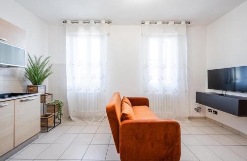 Formigine Apartment | Parking A-C & Wi-Fi - Piccola Corte near Ferrari