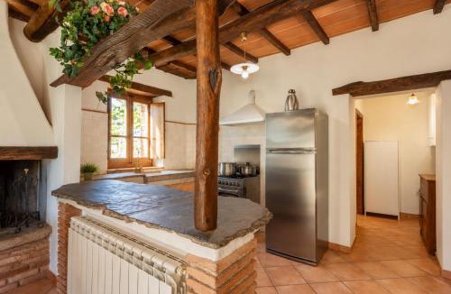 Ortignano Raggiolo Villa | Villa Bellavista Large Private Pool WiFi