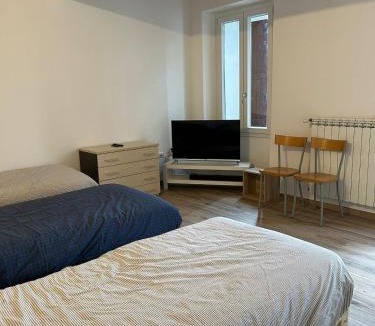 Mirandola Apartment | San Luca 8 pers cucina wi fi