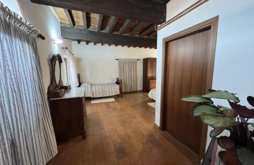 Montale House | Agriturismo Aggazzotti