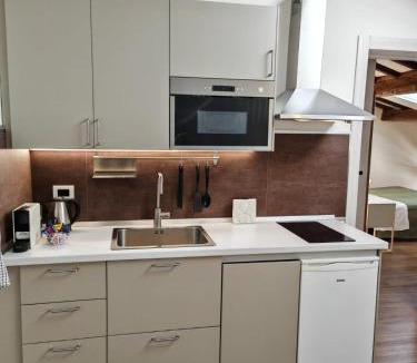 Ferrara Historic Centre Apartment | Alkimia Apartments
