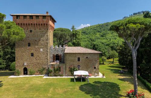 Paciano Villa | TORRE DI PACIANO 10&2, Emma Villas
