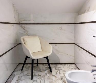 Disvetro House | Le Stanze di Gianmarmo - Via di Mezzo