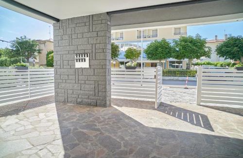 Torre Pedrera Apartment | Villa Borghesi Suites Fronte Mare