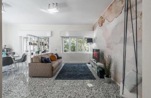 Old Town Apartment | Altalena sulla piazza, un affaccio d'eccezione