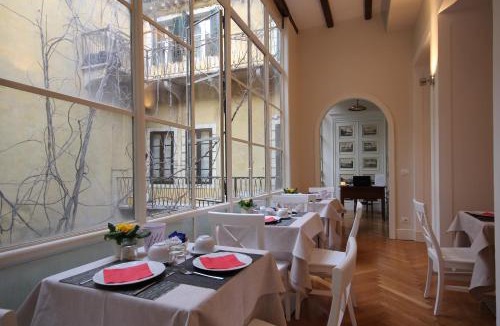Verona City Centre Bed & Breakfast | Residenza L'angolo di Verona