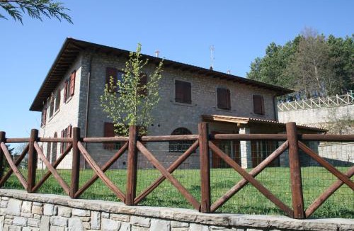 Chiusi della Verna Apartment | Villa La Verna