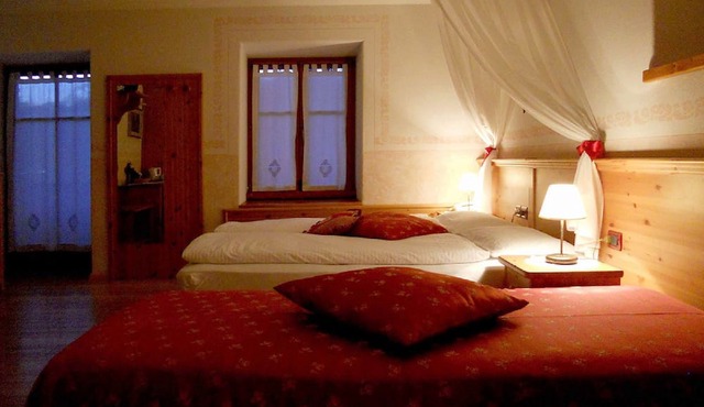 HOTEL SALVANEL BOSCHETTO ROLAND DI DAPRA’ MARIA MADDALENA in Cavalese