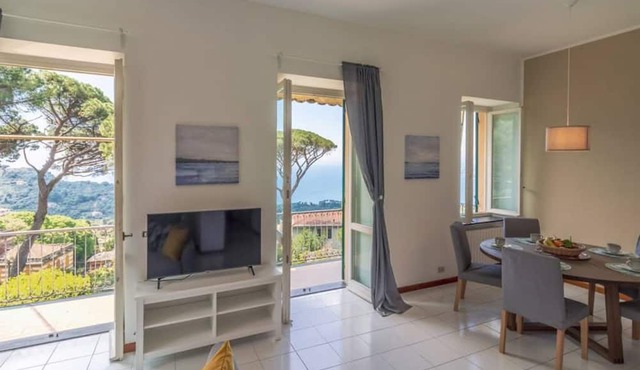 CASA FLAMINIA - Panorama, Relaxation, and Parking in Ruta