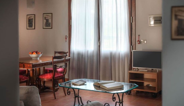 Pozzo dei Desideri 1 - Apartment with swimming pool in Mercatale