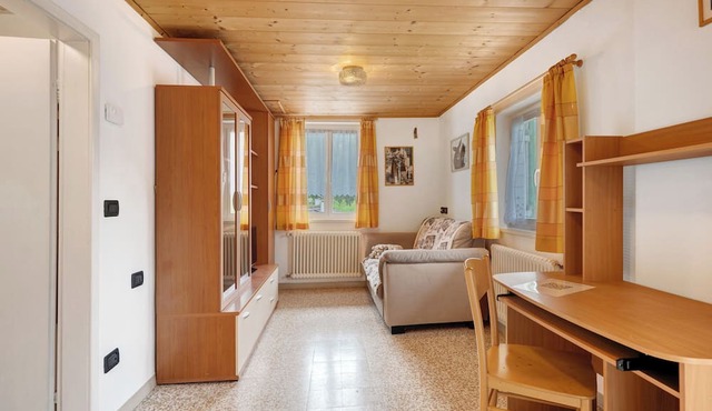 Apartment 'Rosy' with Mountain View, Balcony and Wi-Fi in Castello Molina di Fiemme