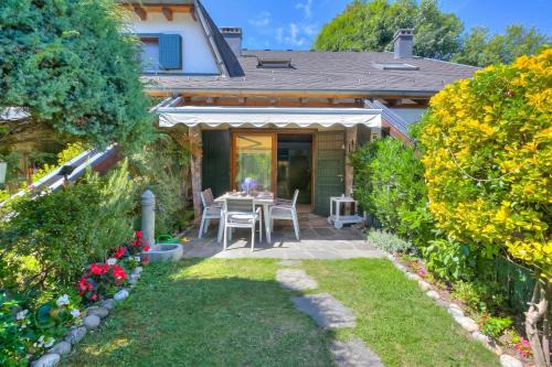 The Green Emerald Family Retreat with Private Garden - Happy Rentals in Gignese