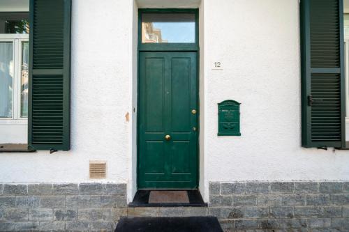 Villa Verde - 300m From Sea in Bordighera