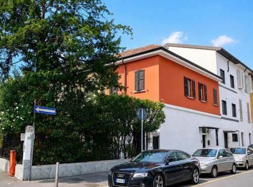 Rainbow District Mood Villa
