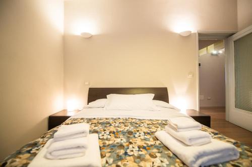 Aurea Living Parma Family & Business Parcheggio