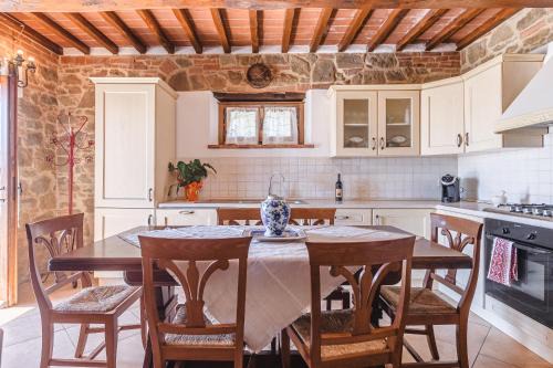 Il Podere - Rustic Charm in Tuscany in Monte San Savino