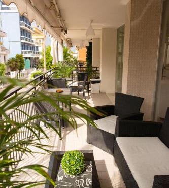 Villa Ella by Interlux