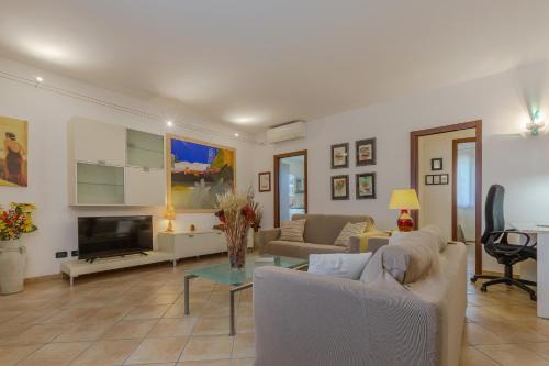 GuestHost - La Sammartina Garden Apartment x6
