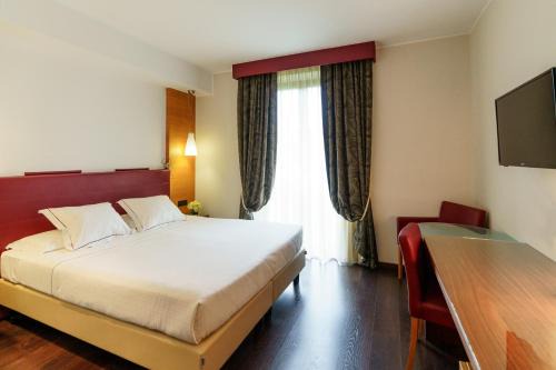 Red's Redaelli Hotel in Barzanò